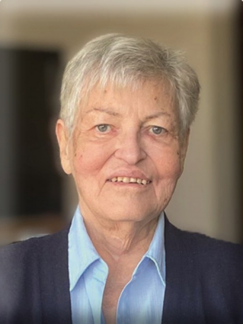 Eva Bommer